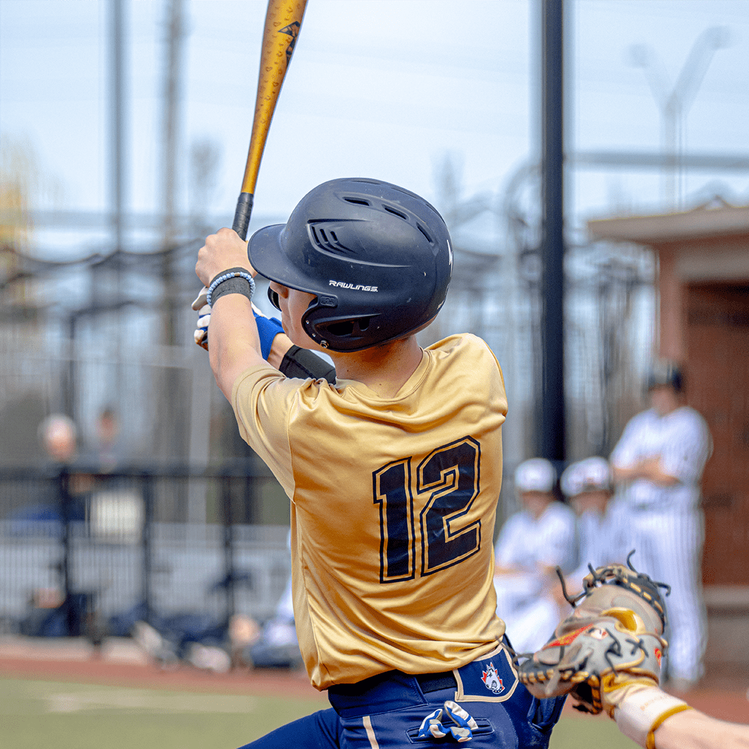 Swing boy is ready for the shot